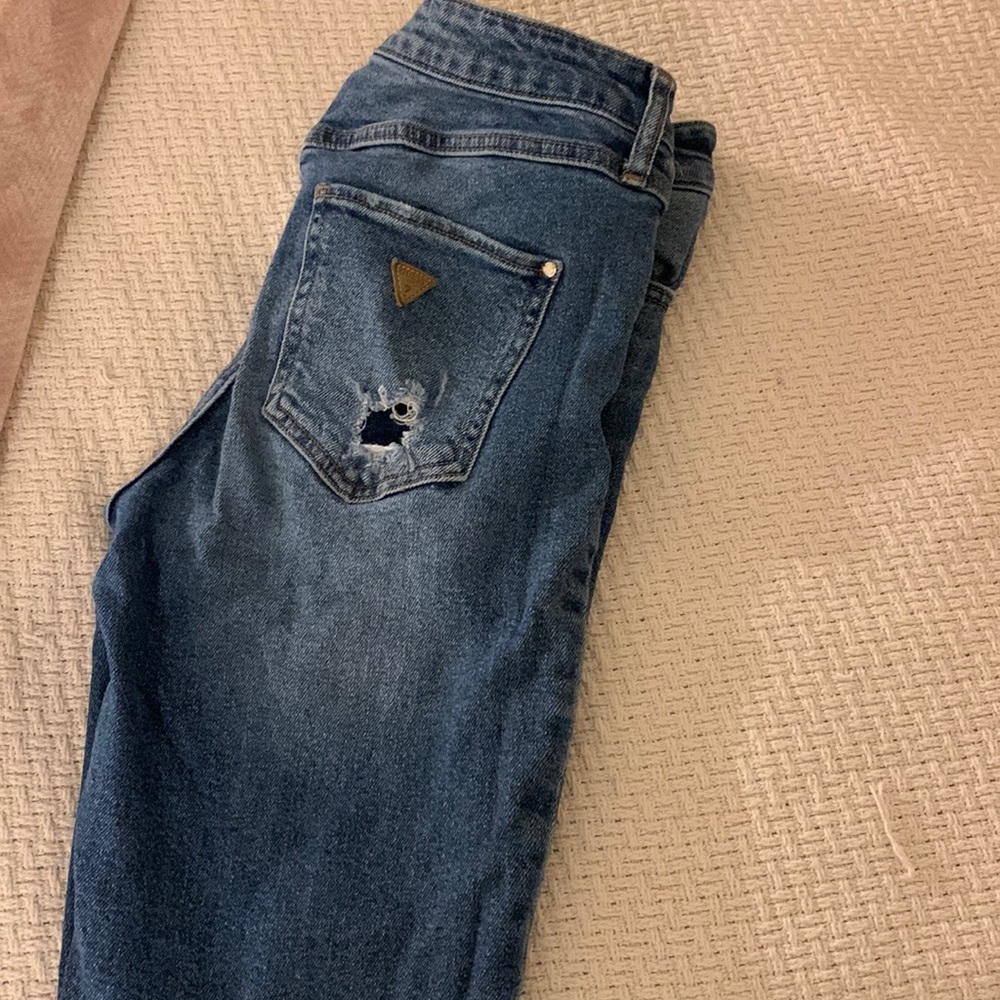 Guess skinny jeans size 27